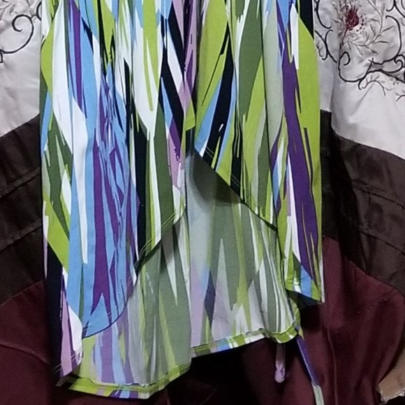 COPY - COPY - Sleveless Colorful Hi-Lo Maxi - Picture 4 of 10